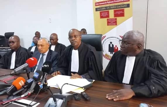 Le Barreau de Guinée condamne les bavures et les excès en réponse 5 bearreau guine jpeg