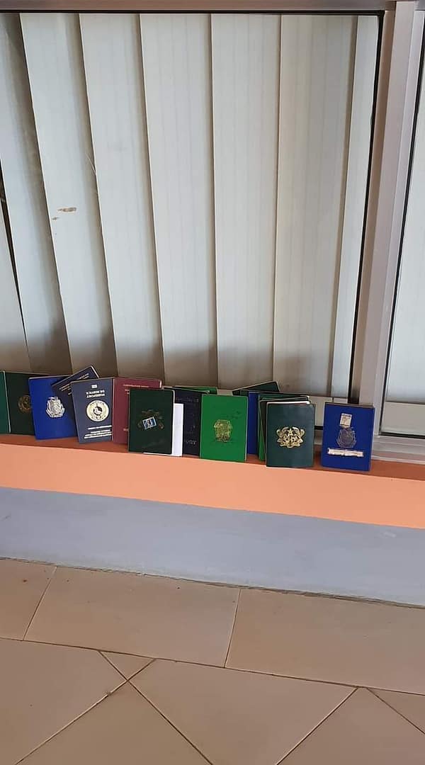 Urgent !!!! Les passeports des joueurs et encadreurs du Horoya AC ont finalement été retrouvés