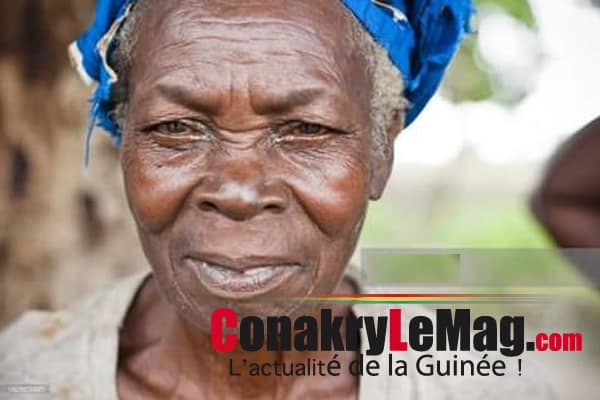 Vielle femme africaine