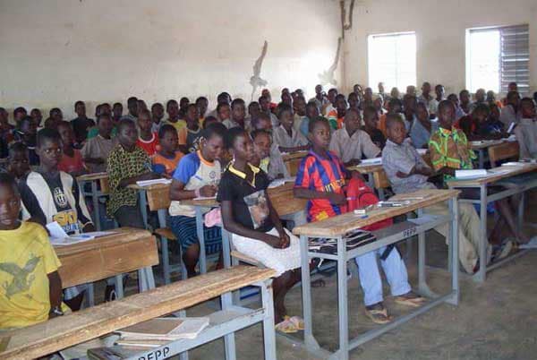 burkina faso classe college éducation