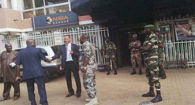 Abdoulaye-Sow-et-les-gouverneurs-de-la-BCRG