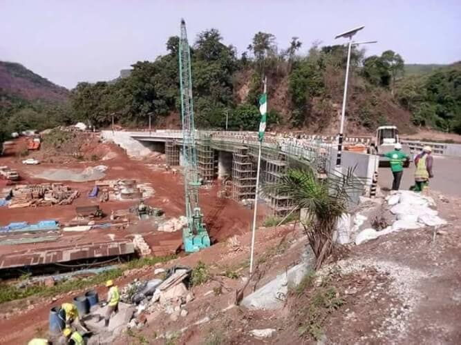 Le Chantier du pont de Kakah