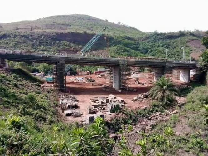 Le Chantier du pont de Kakah