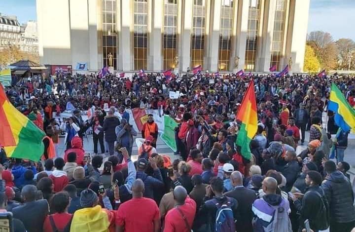 Pour éviter à la Guinée une sanction de la Fédération Internationale de Football Association (FIFA), le Président de la Fédération Guinéenne de Football, archi- favori au congrès électif du 14 mai prochain, a retiré sa candidature. Cet acte de grandeur et de patriotisme a été salué par de nombreux citoyens guinéens. 1 received 2048322898642561