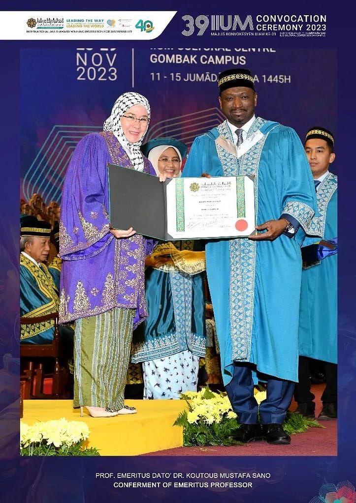 4 le Professeur Koutoubou Moustapha Sano Secretaire general de lAcademie Internationale de la Jurisprudence Islamique de lOCI