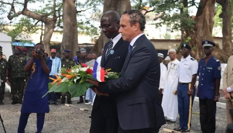 L’ambassadeur de France, Marc Fonbaustier