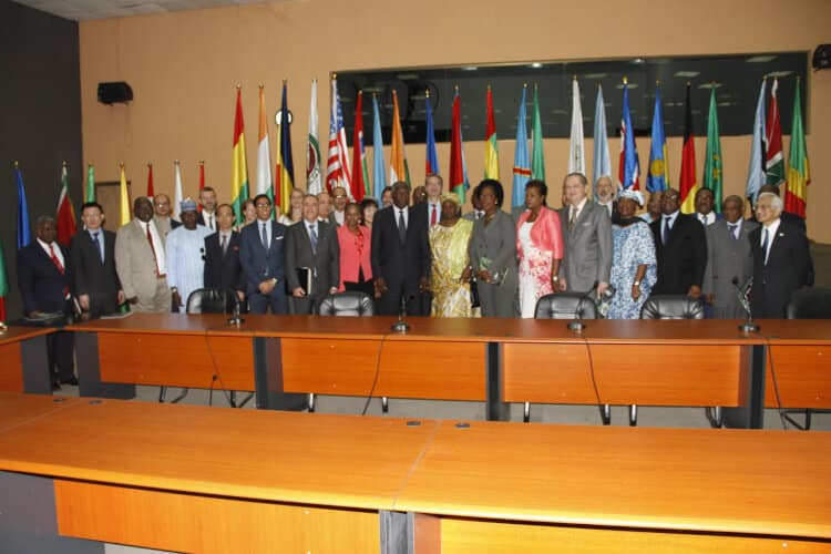 RENCONTRE ENTRE LE MINISTRE DES AFFAIRES ETRANGERES ET DES GUINEENS DE L’ETRANGER ET LA COMMUNAUTE DIPLOMATIQUE ACCREDITEE EN GUINEE SUR LA PRESIDENCE GUINEENNE DE L’UNION AFRICAINE