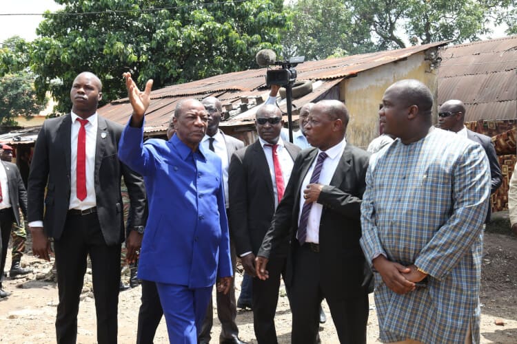 Le Président Alpha Condé visite les domaines du Patrimoine bâti public