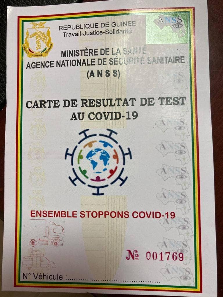carte de résulta de test au covid-19