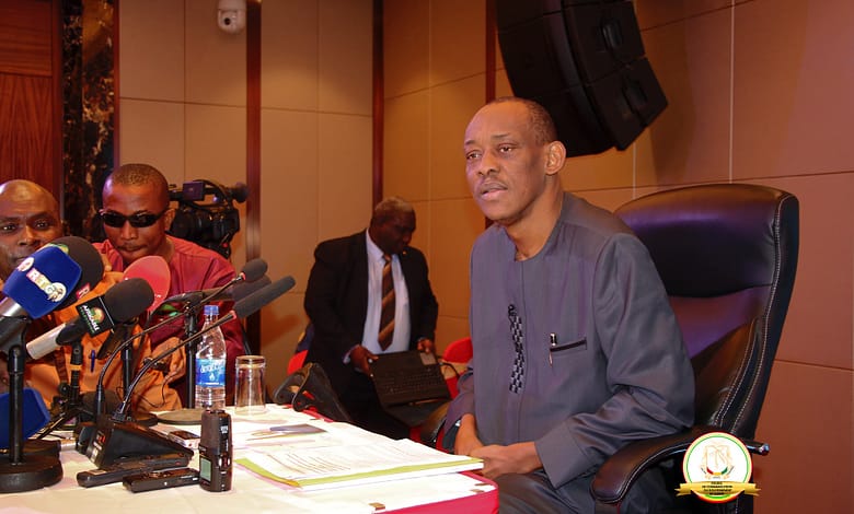 MINISTÈRE DU COMMERCE: LA CAMPAGNE DE COMMERCIALISATION DE LA NOIX DE CAJOU OFFICIELLEMENT LANCÉE SUR TOUTE L’ÉTENDUE DU TERRITOIRE NATIONALE ( Communiqué) 3 Boubacar Barry big up