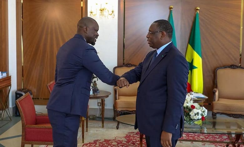 Covid19 l’opposant le plus radical au régime, Ousmane Sonko est reçu au Palais par Macky Sall