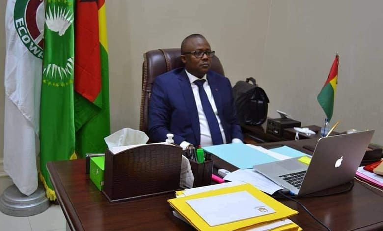 Umaro Sissoco Embaló crée un malaise lors de la visioconférence des chefs d’Etat de la Cedeao: "Les troisièmes mandats sont aussi des coups d'Etat" 1 FB IMG 1598050882298