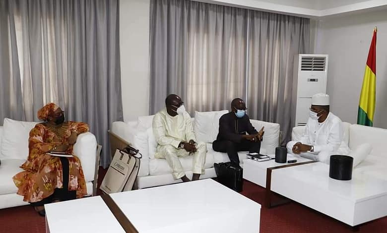 Le Premier ministre, Chef du Gouvernement a reçu ce vendredi en audience une délégation de la Banque d'Investissement et de Développement de la CEDEAO. 1 Kassory Fofana