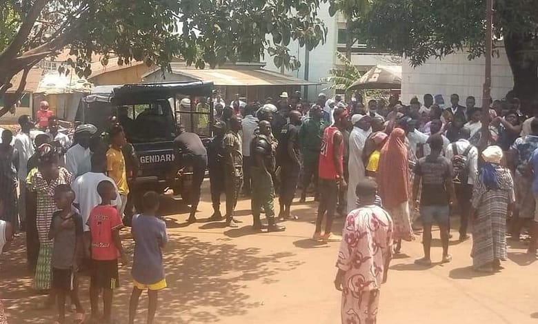 La grande prière de Vendredi a été interrompue suite... 7 FB IMG 1619805842426