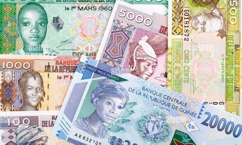 Depuis la création de notre monnaie nationale le 01mars 1960, personne n’a jamais entendu un problème de rupture de billets dans nos banques. 1 Monnaie guinéenne