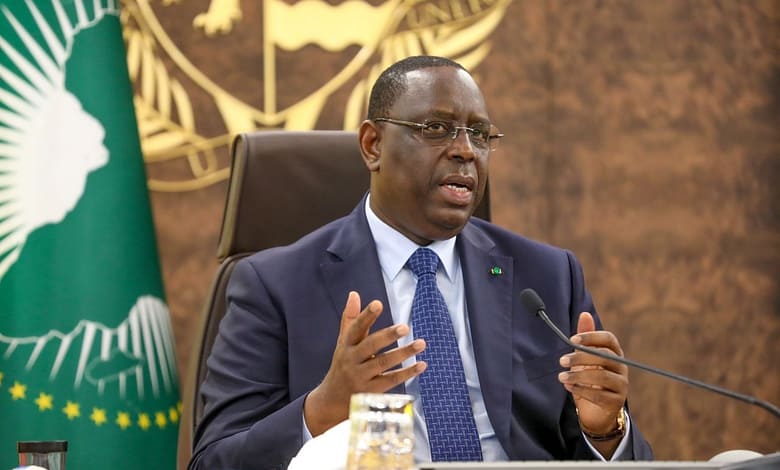 Délivrance ! Macky Sall a-t-il décidé tout seul comme un grand de renoncer à une troisième candidature en 2024 ? 1 Président Macky SALL Président de l'Union Africaine