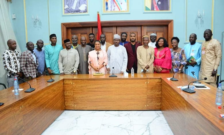 Le Président du CNT aux anciennes gloires du Syli National: Vous devez être des ambassadeurs pour la nouvelle génération 1 FB IMG 1657307646958