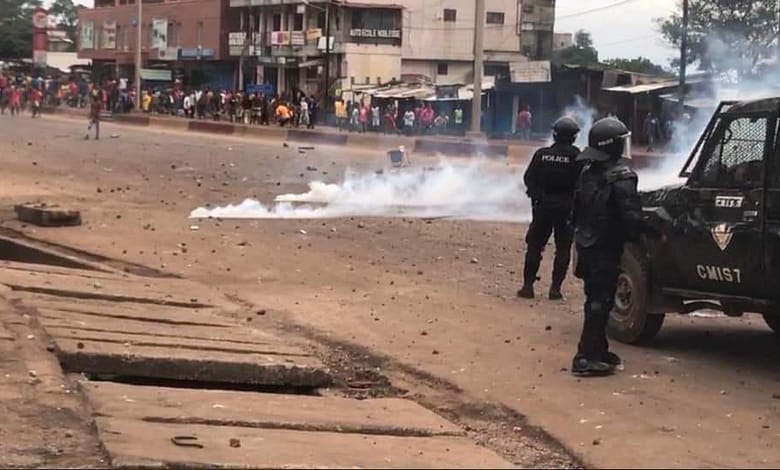 Les émeutes de la faim à Freetown ont enregistré des personnes tuées. Cette situation sociale explosive n'est pas propre à la SL.Convalescente et fragile des suites de la guerre, d'Ebola et des catastrophes naturelles, la SL doit assurer sa stabilité et reduire la pauvreté. 1 FB IMG 1659101995379