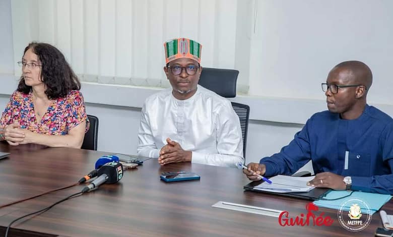 Lancement du Comité Technique Emploi-Formation par le Ministre de l'Enseignement Technique 1 FB IMG 1698419629457 jpg