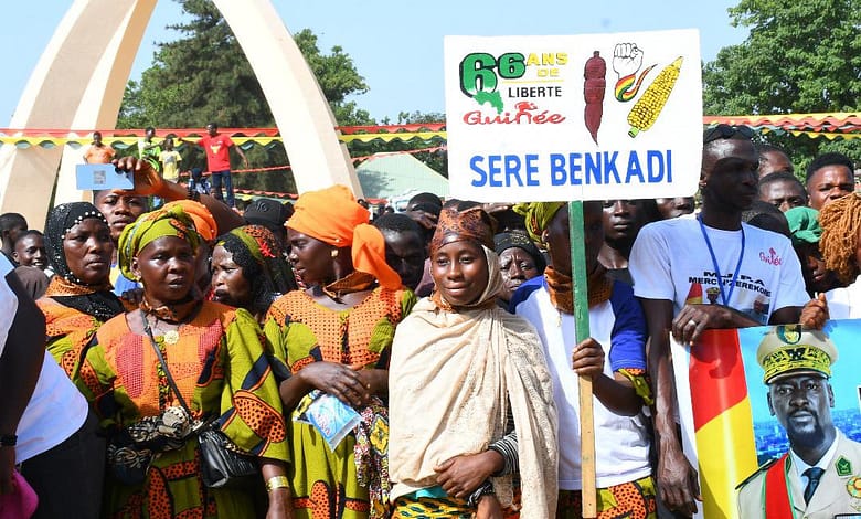 La manipulation de la transition en Guinée : Quand la Constitution devient un prétexte pour museler le peuple 1 La manipulation de la transition en Guinée : Quand la Constitution devient un prétexte pour museler le peuple