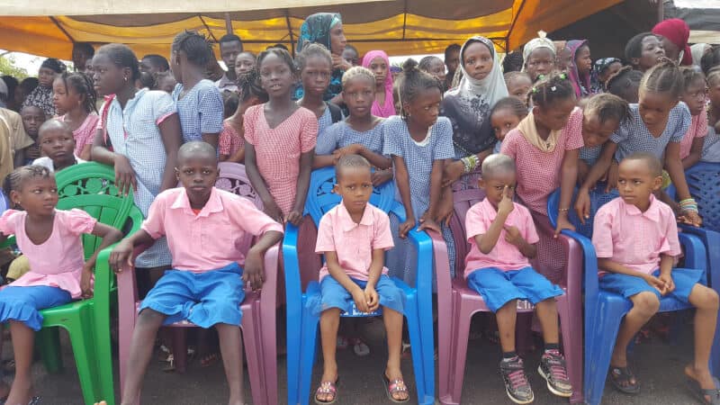 Mois de l'enfant à Fria Guinée