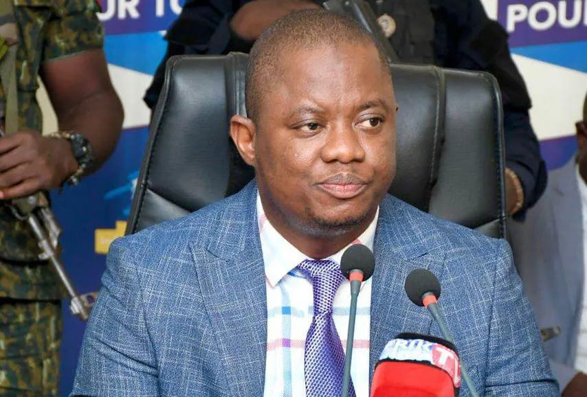 Charles-Wright-ministre