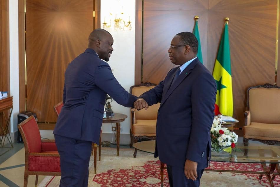 Covid19 l’opposant le plus radical au régime, Ousmane Sonko est reçu au Palais par Macky Sall