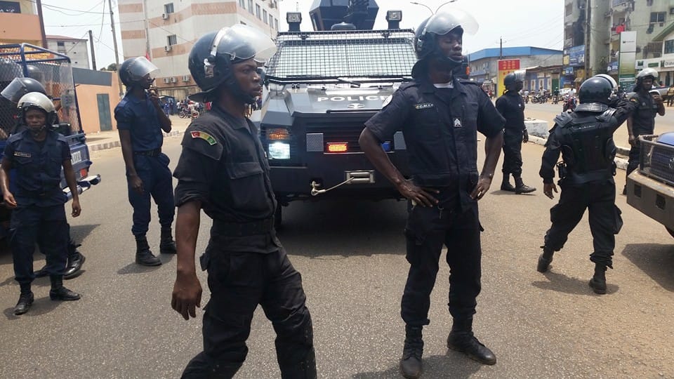 agents de la police