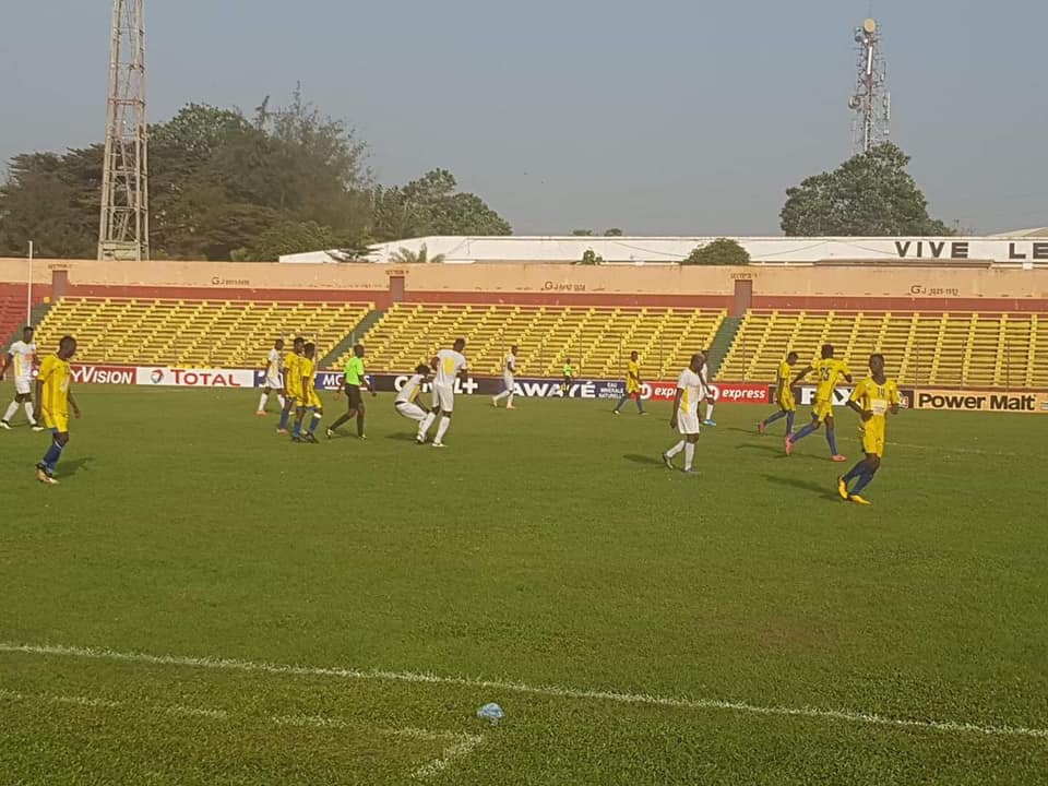 L'ASHANTI PREND LE LARGE