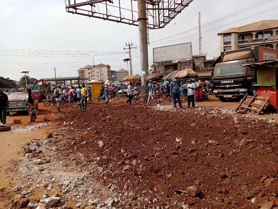 CONSTRUCTION DE L'ÉCHANGEUR DE KAGBELEN