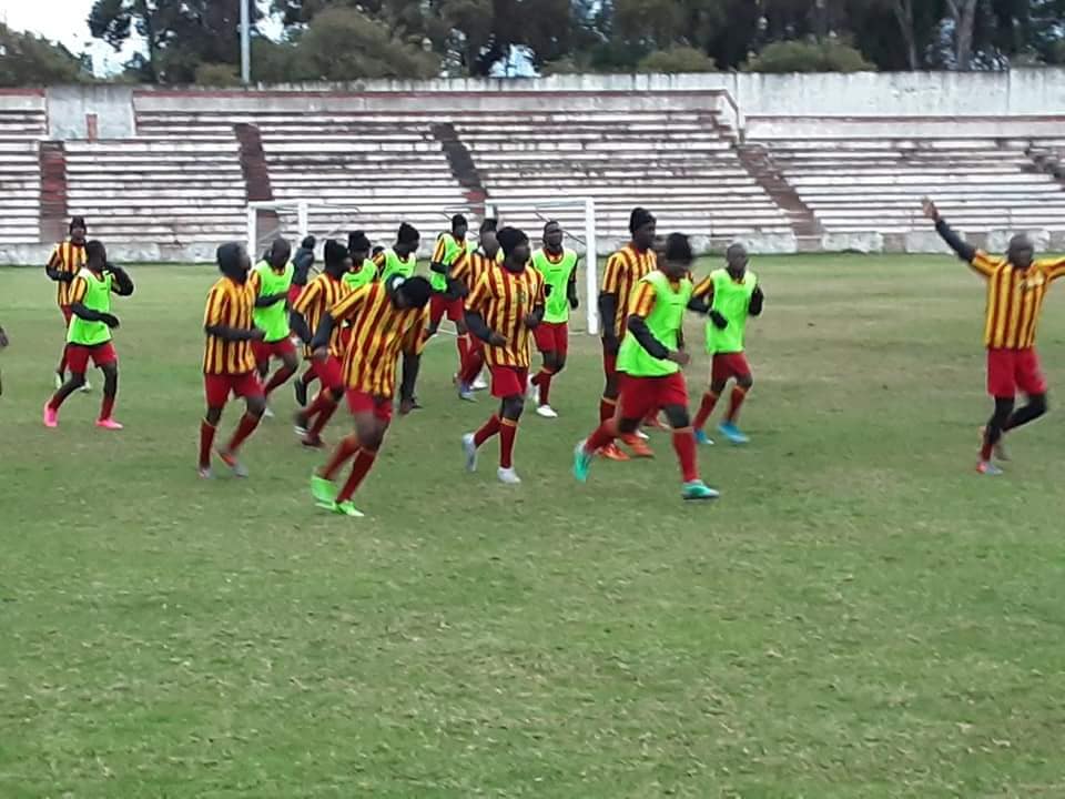 La séance d'entraînement du jour du Syli National Local s'est déroulée sous la pluie et le vent,