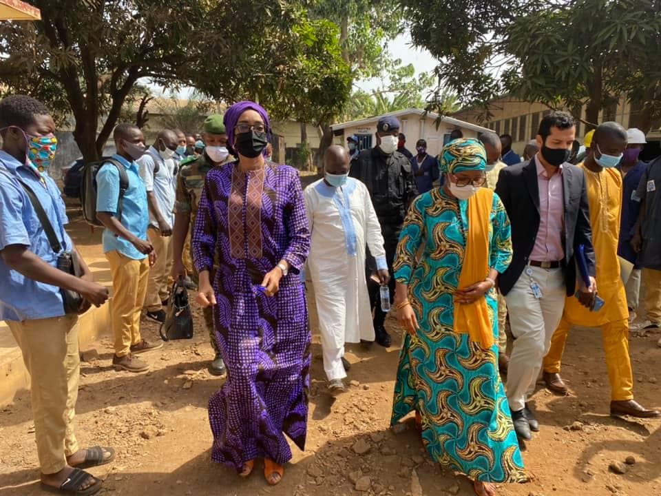 LA MINISTRE DE LA JEUNESSE PROCÈDE AU LANCEMENT OFFICIEL DE LA FORMATION PROFESSIONNELLE EN FAVEUR DE 200 JEUNES DE CONAKRY ET DE KANKAN