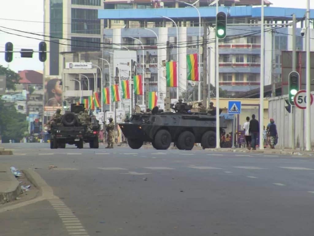 Les forces armée guinéenne en alerte dans les rues de kaloum